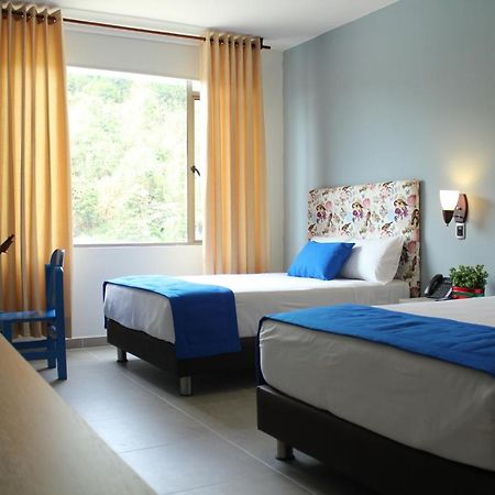 Hotel Ventura Loma Mesa de Ruitoque Εξωτερικό φωτογραφία